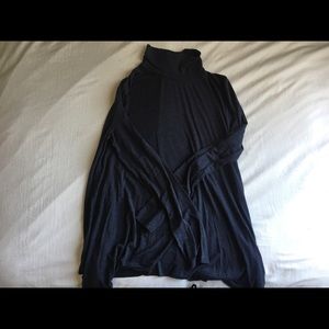 Mock neck AE longsleeve!